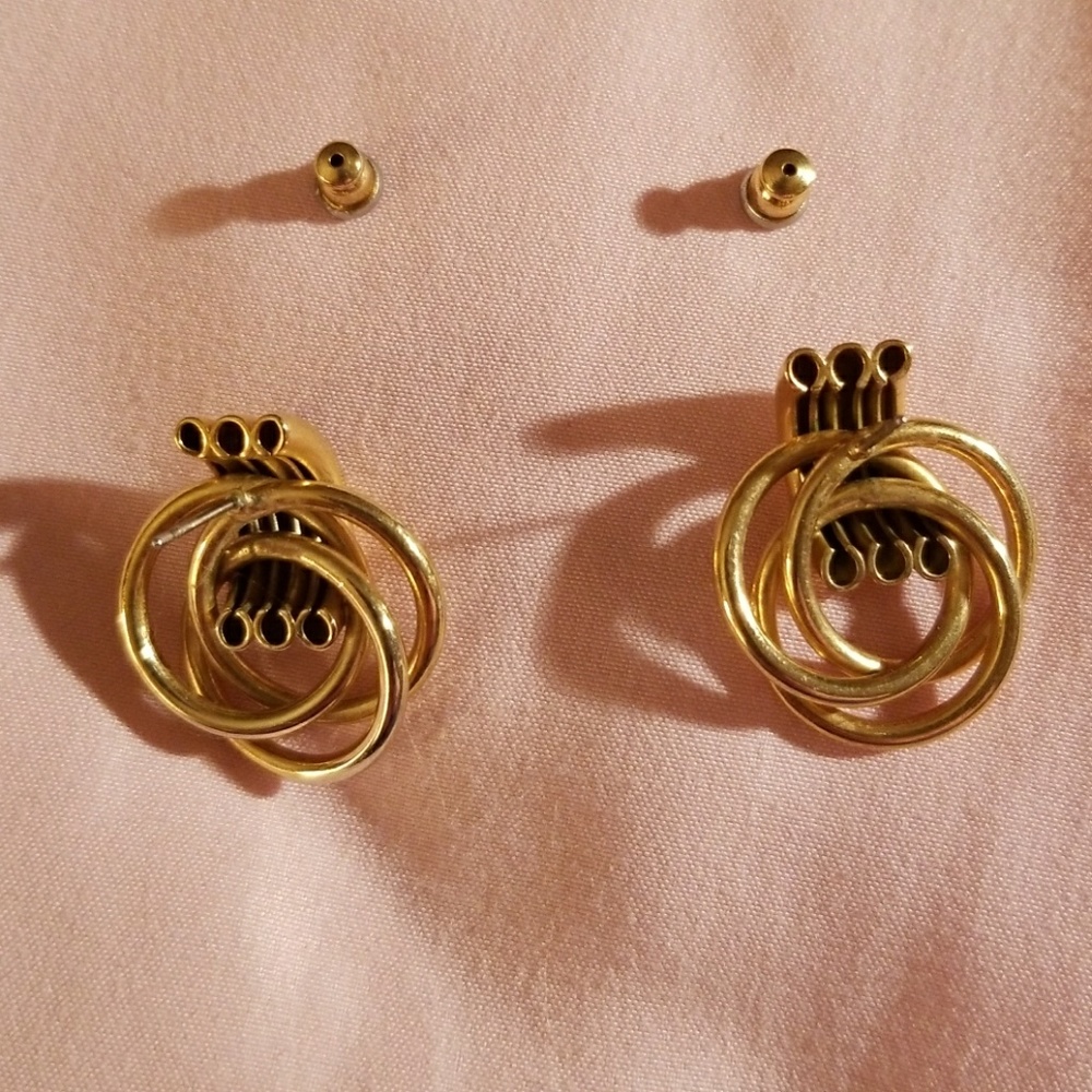 Earrings - Picture 4 of 4